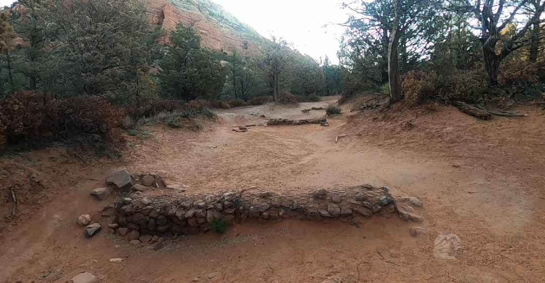 devils-bridge-trail