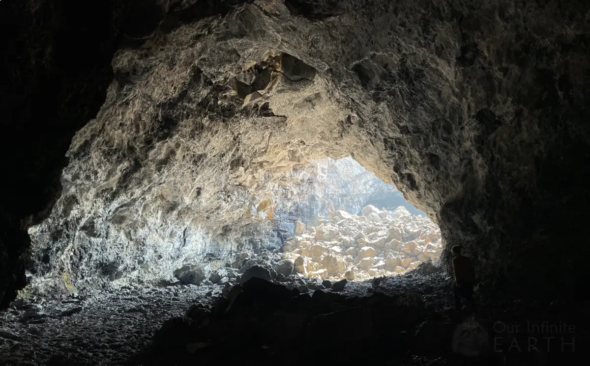 indian tunnel craters