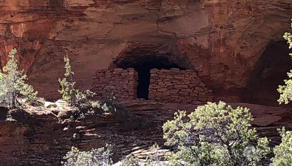 subway-cave-ruins